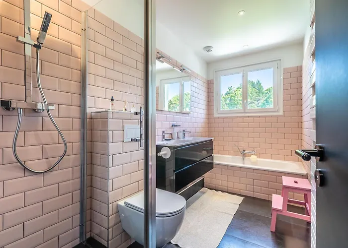 Noa - Superbe Piscine 8 Personnes