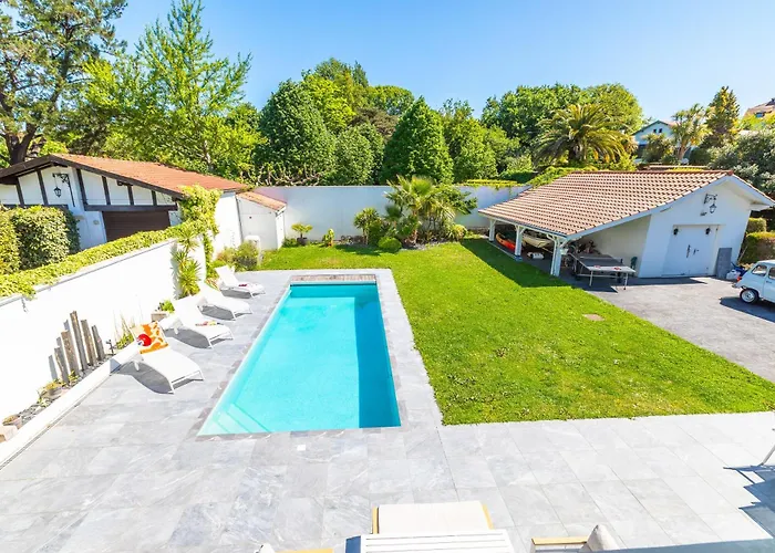 Noa - Superbe Piscine 8 Personnes